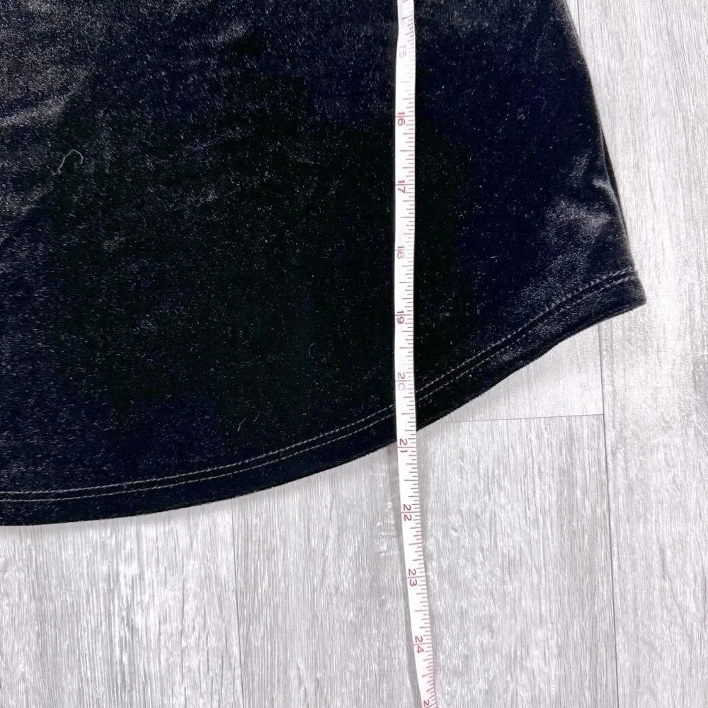 Ralph Lauren Women's XS NWT Black Velvet Off The Shoulder Long Sleeve Top New - Picture 5 of 6